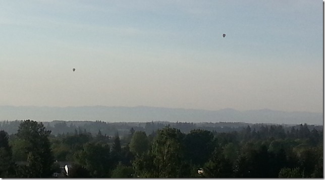 Hot Air Balloons Over Dundee_2