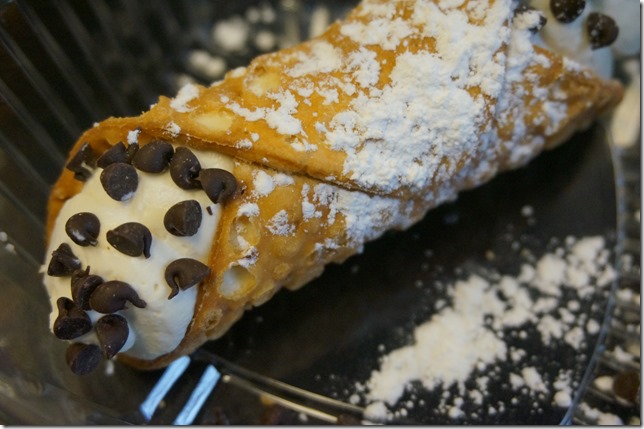 Itialian_Cannoli_To_Go